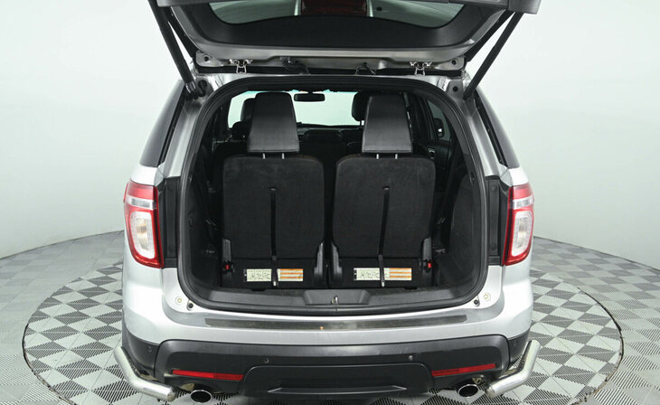 Ford Explorer - Фото 14