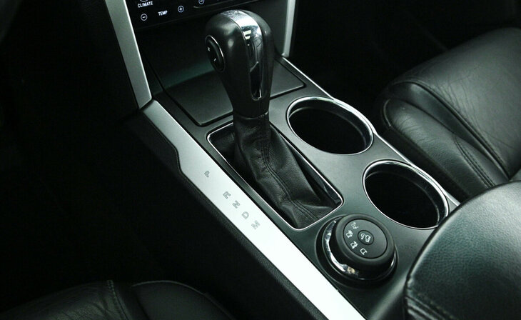 Ford Explorer - Фото 8