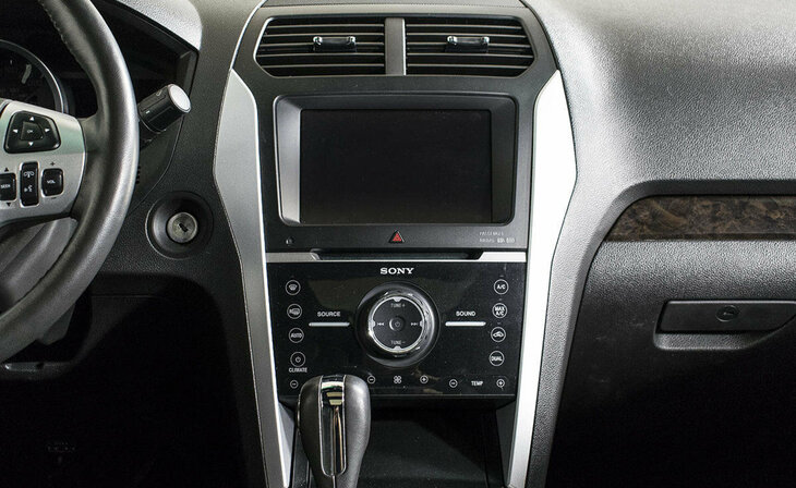 Ford Explorer - Фото 12