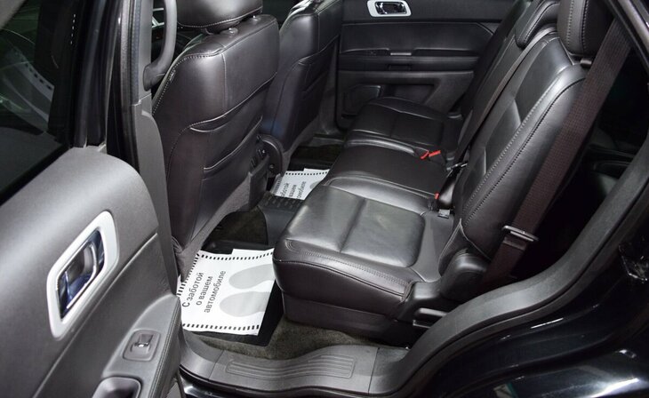 Ford Explorer - Фото 15