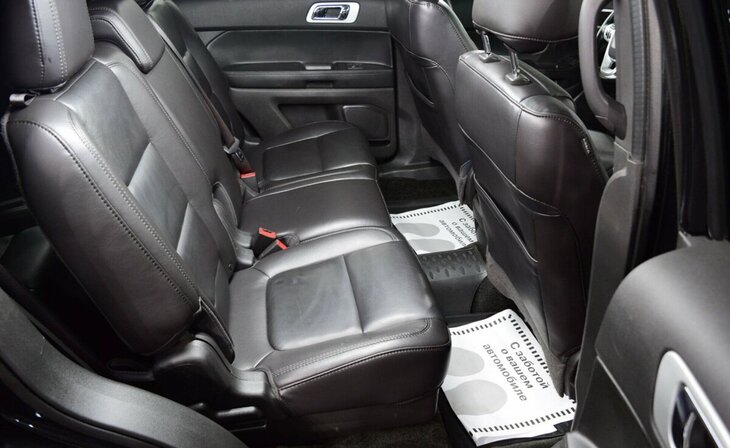 Ford Explorer - Фото 16