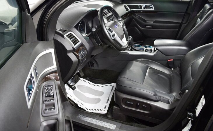 Ford Explorer - Фото 4