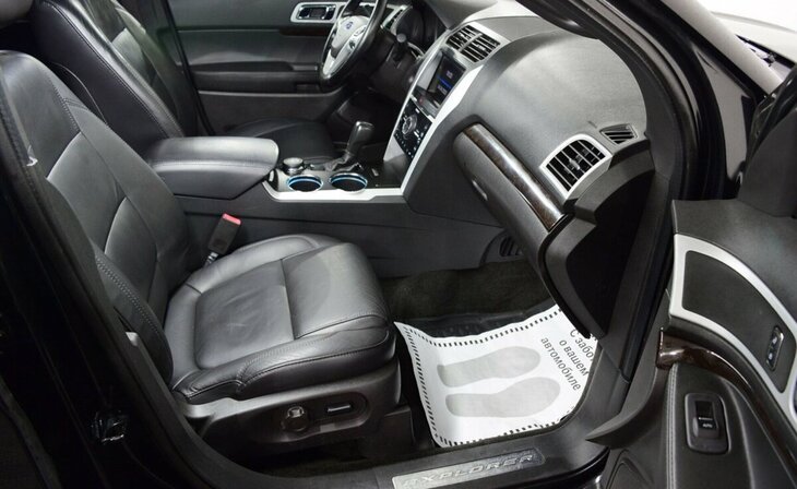 Ford Explorer - Фото 5