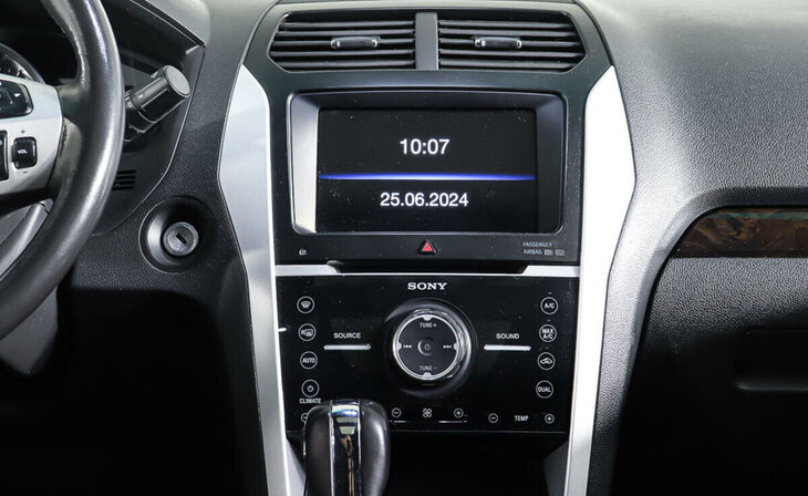 Ford Explorer - Фото 13