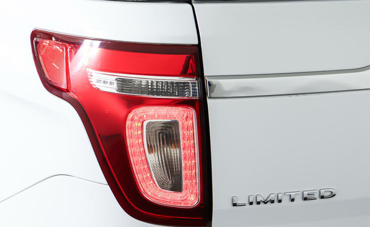 Ford Explorer - Фото 7