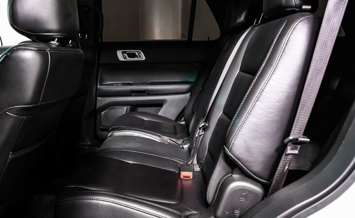 Ford Explorer - Фото 13