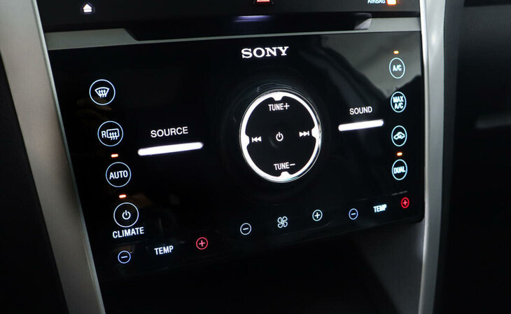 Ford Explorer - Фото 16