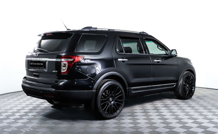 Ford Explorer - Фото 4