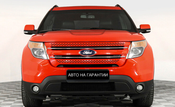 Ford Explorer - Фото 1