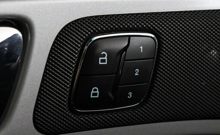 Ford Explorer - Фото 8