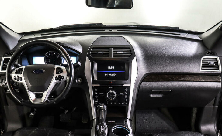 Ford Explorer - Фото 11
