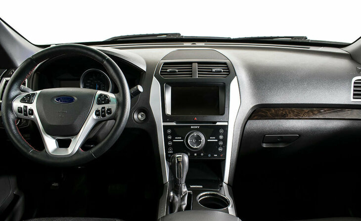 Ford Explorer - Фото 10