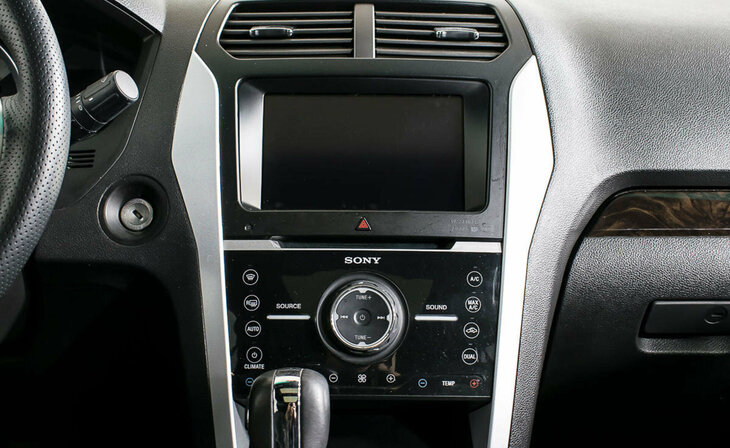 Ford Explorer - Фото 13