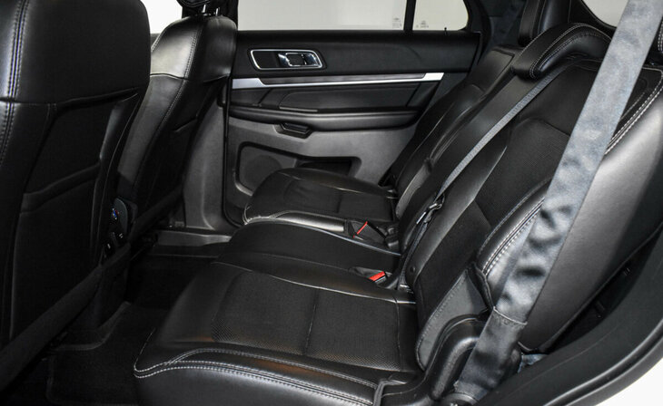 Ford Explorer - Фото 17
