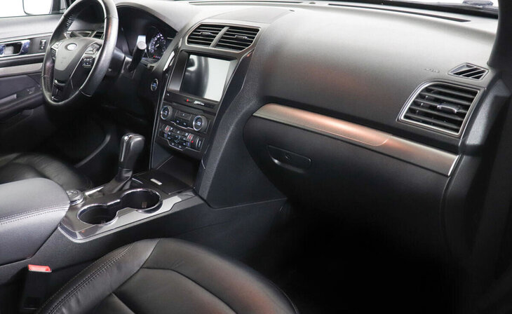 Ford Explorer - Фото 5