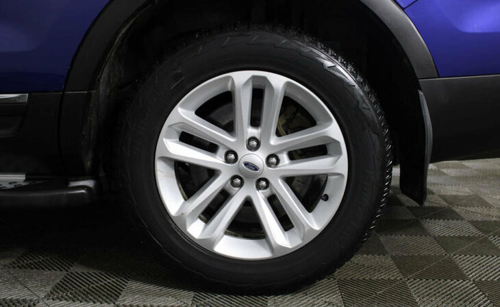 Ford Explorer - Фото 4