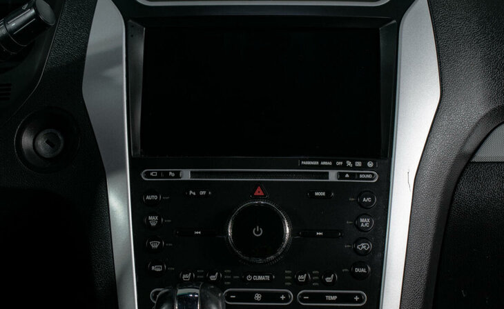 Ford Explorer - Фото 9