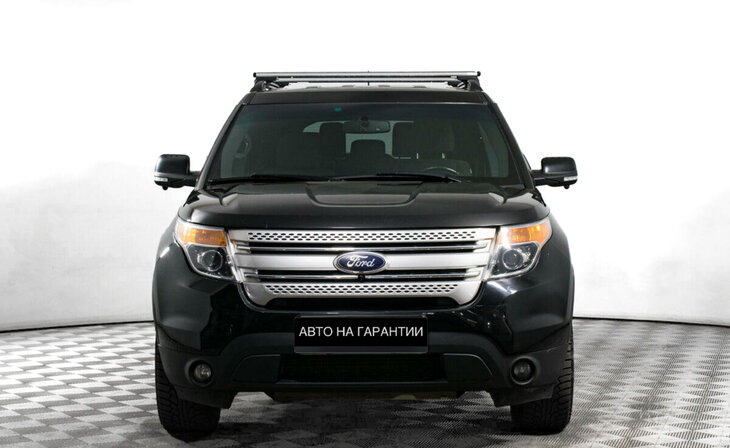 Ford Explorer - Фото 1