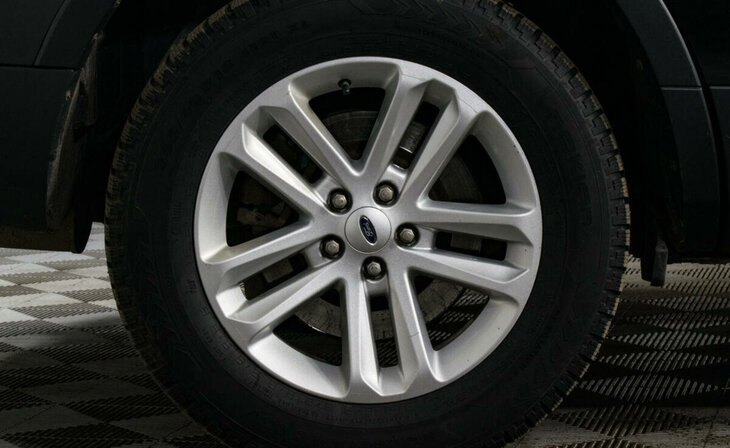 Ford Explorer - Фото 4