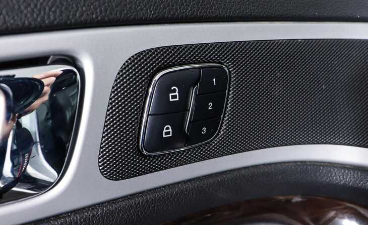 Ford Explorer - Фото 18