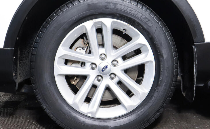 Ford Explorer - Фото 7