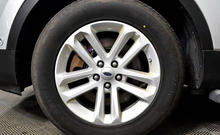 Ford Explorer - Фото 5