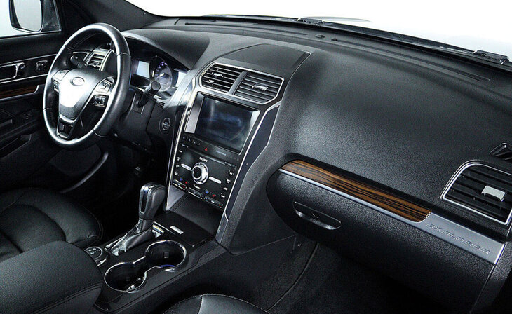 Ford Explorer - Фото 7