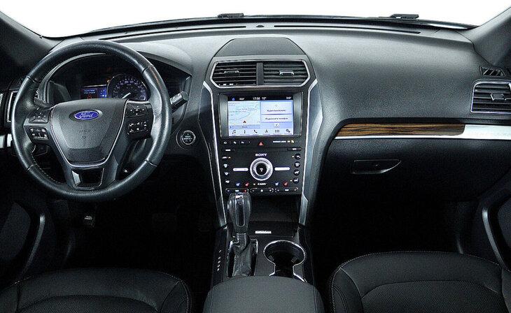 Ford Explorer - Фото 8