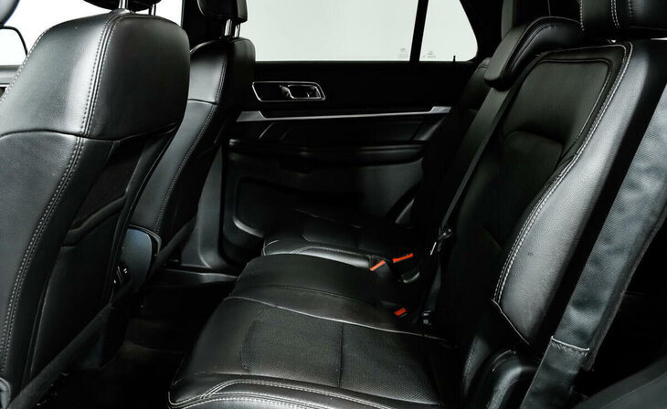 Ford Explorer - Фото 12