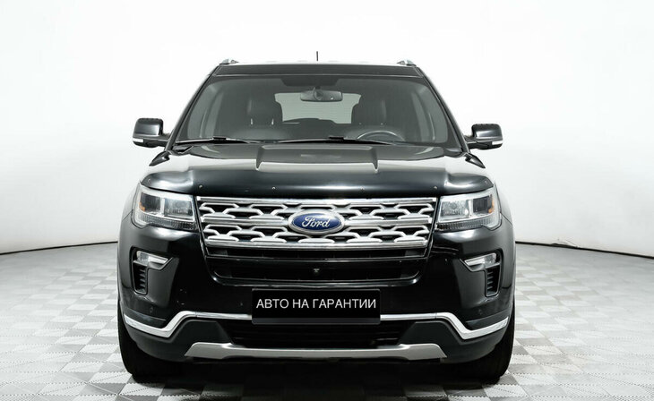 Ford Explorer - Фото 1