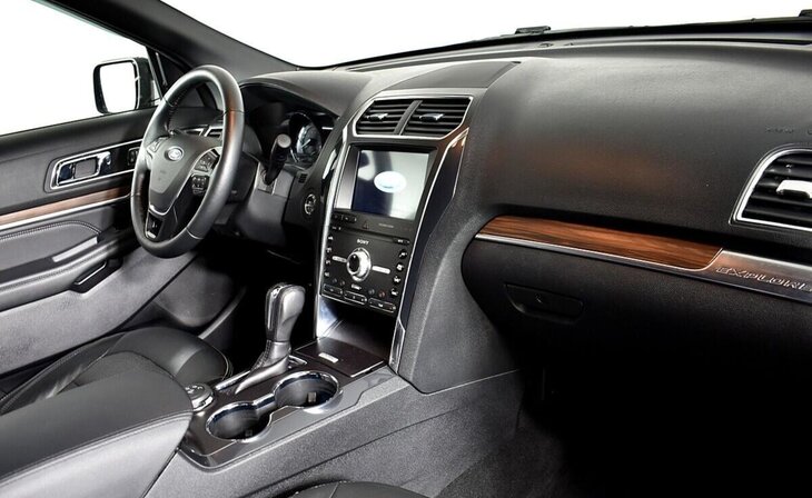 Ford Explorer - Фото 7