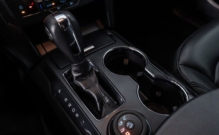 Ford Explorer - Фото 12