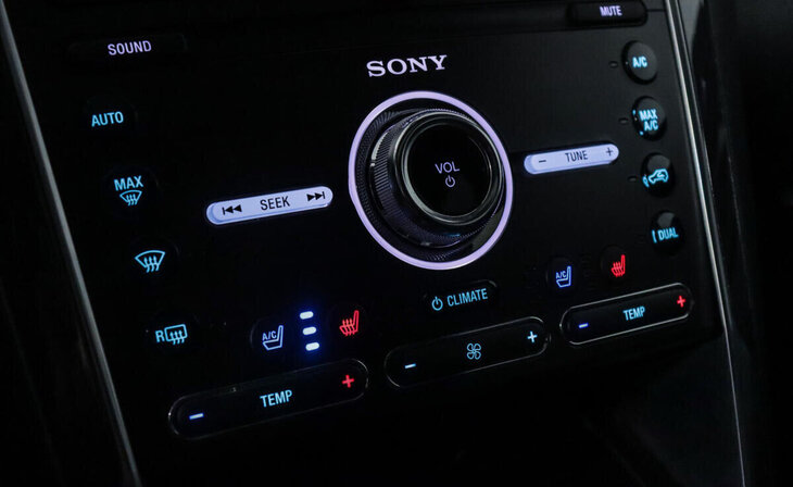 Ford Explorer - Фото 9