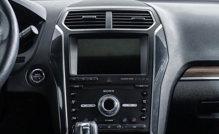 Ford Explorer - Фото 7