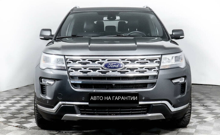 Ford Explorer - Фото 1