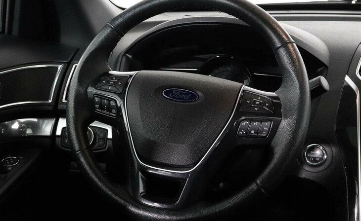 Ford Explorer - Фото 7