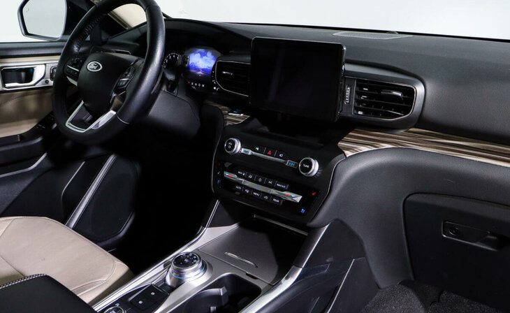 Ford Explorer - Фото 5