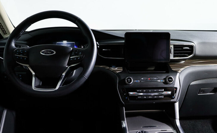 Ford Explorer - Фото 7