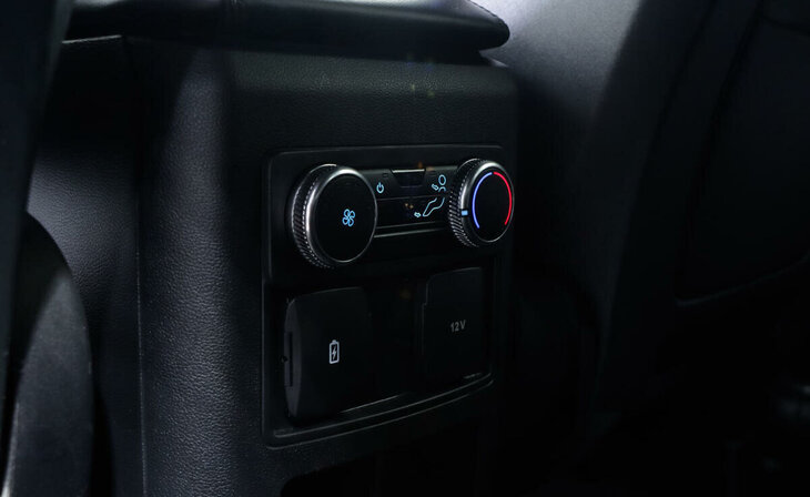 Ford Explorer - Фото 15