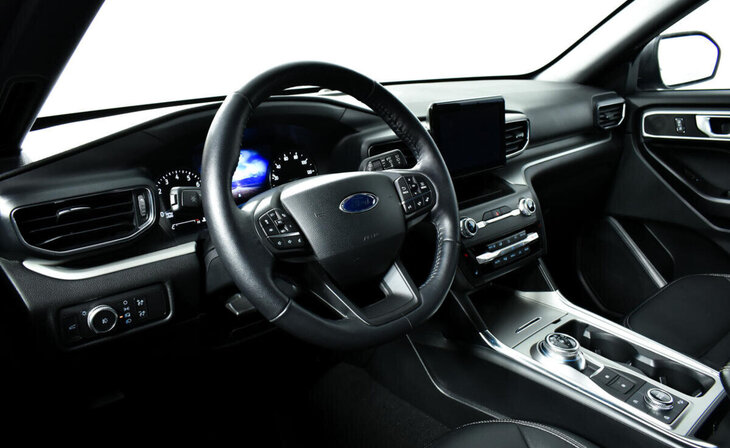 Ford Explorer - Фото 8