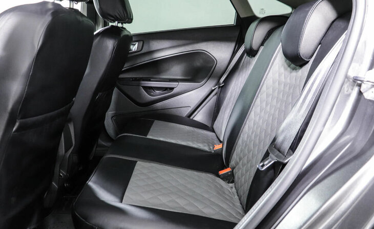 Ford Fiesta - Фото 9