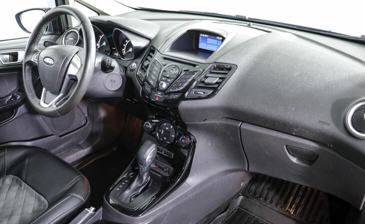 Ford Fiesta - Фото 4