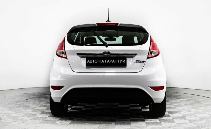 Ford Fiesta - Фото 3