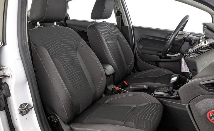 Ford Fiesta - Фото 9