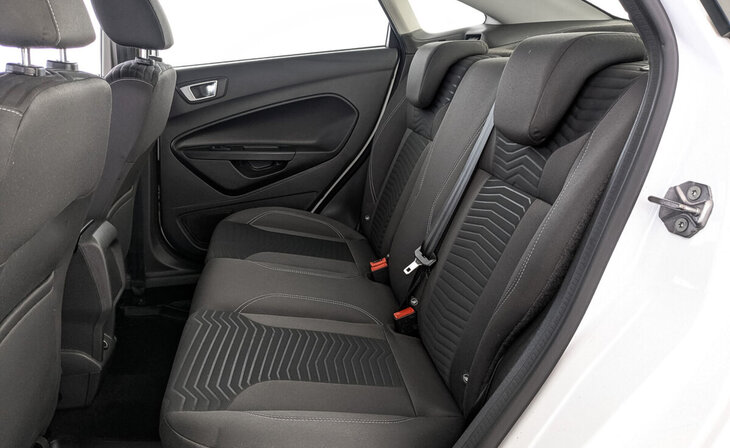 Ford Fiesta - Фото 20