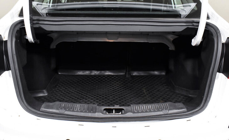 Ford Fiesta - Фото 16