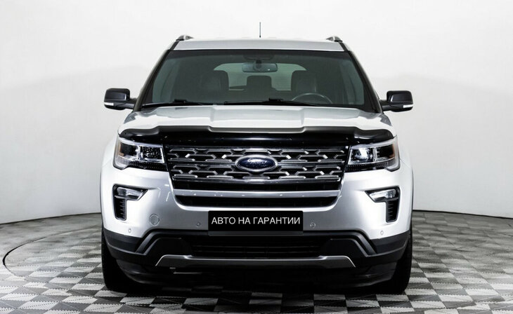 Ford Explorer - Фото 1