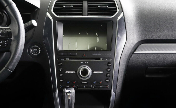 Ford Explorer - Фото 9