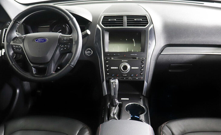 Ford Explorer - Фото 7