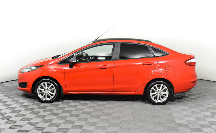 Ford Fiesta - Фото 2